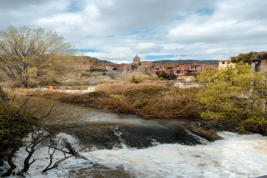 Río Guadalaviar en Albarracín.
